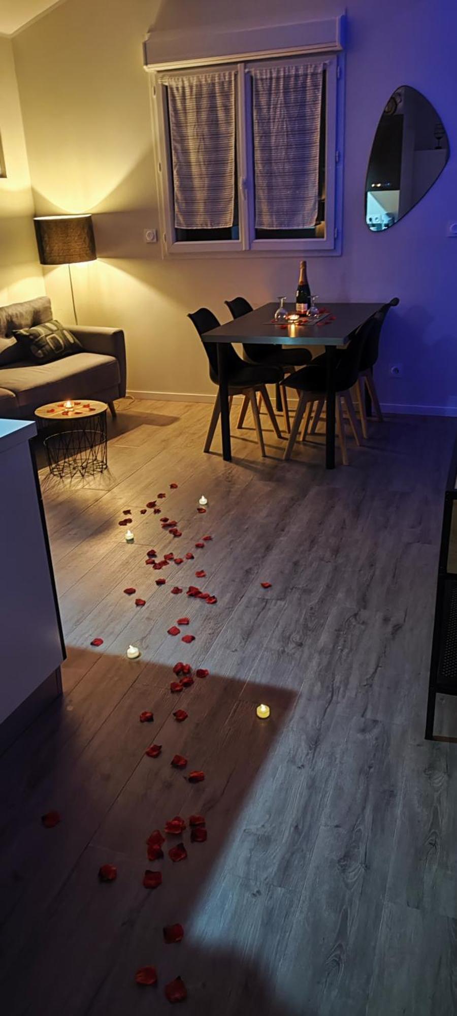 Loft, Studio And Love Rooms Bourg-Saint-Christophe Cameră foto